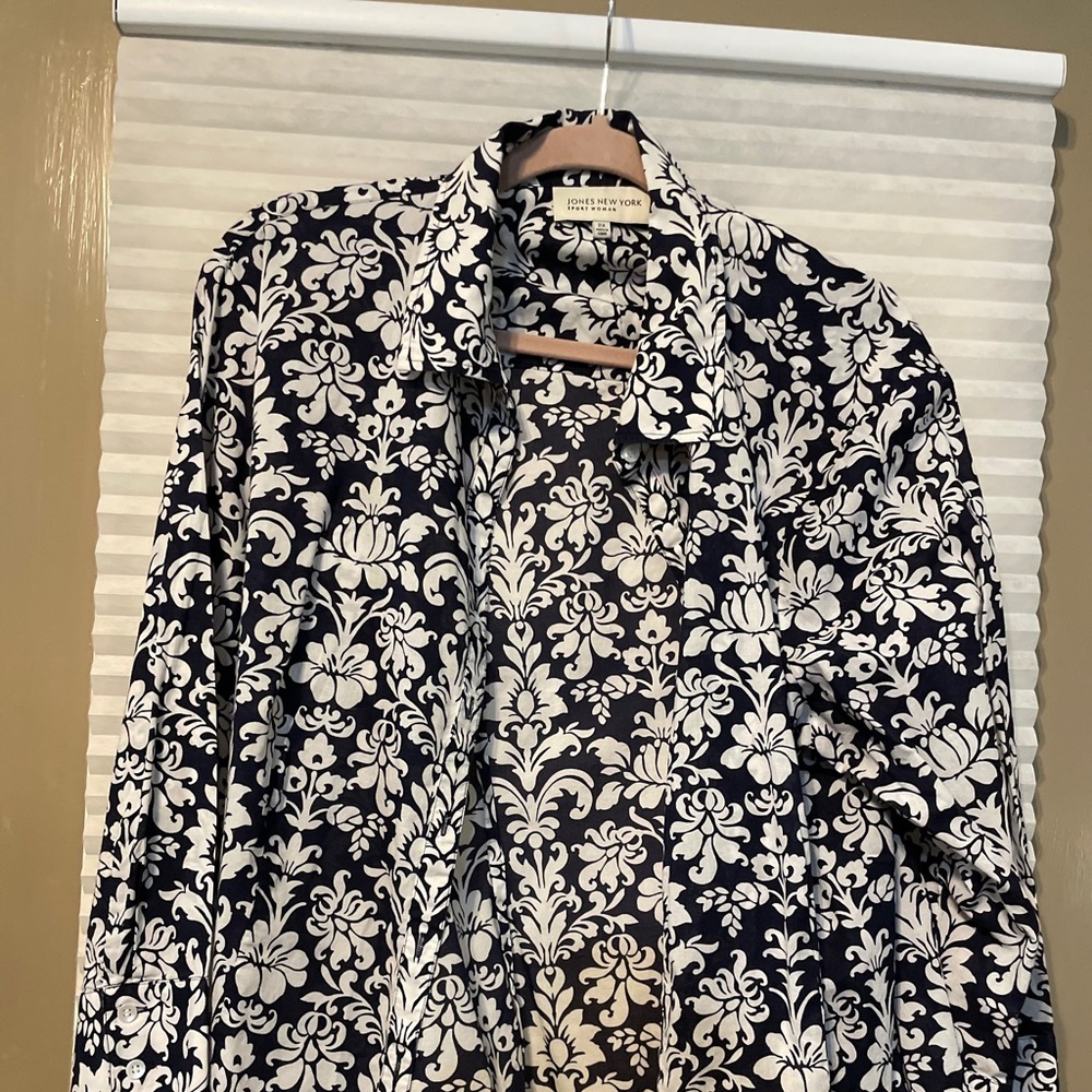 Navy & White Jones New York Button Down